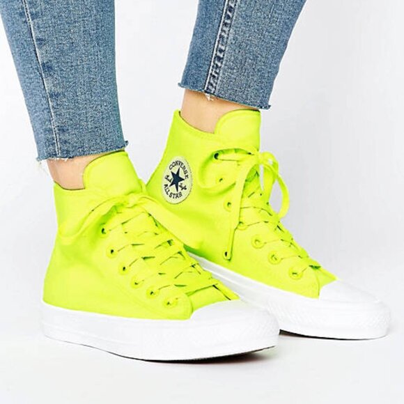🎾 CONVERSE Neon Yellow CHUCK TAYLOR ALL STAR II SIZE 6.5 VOLT Sneakers Hi Top - Picture 12 of 15